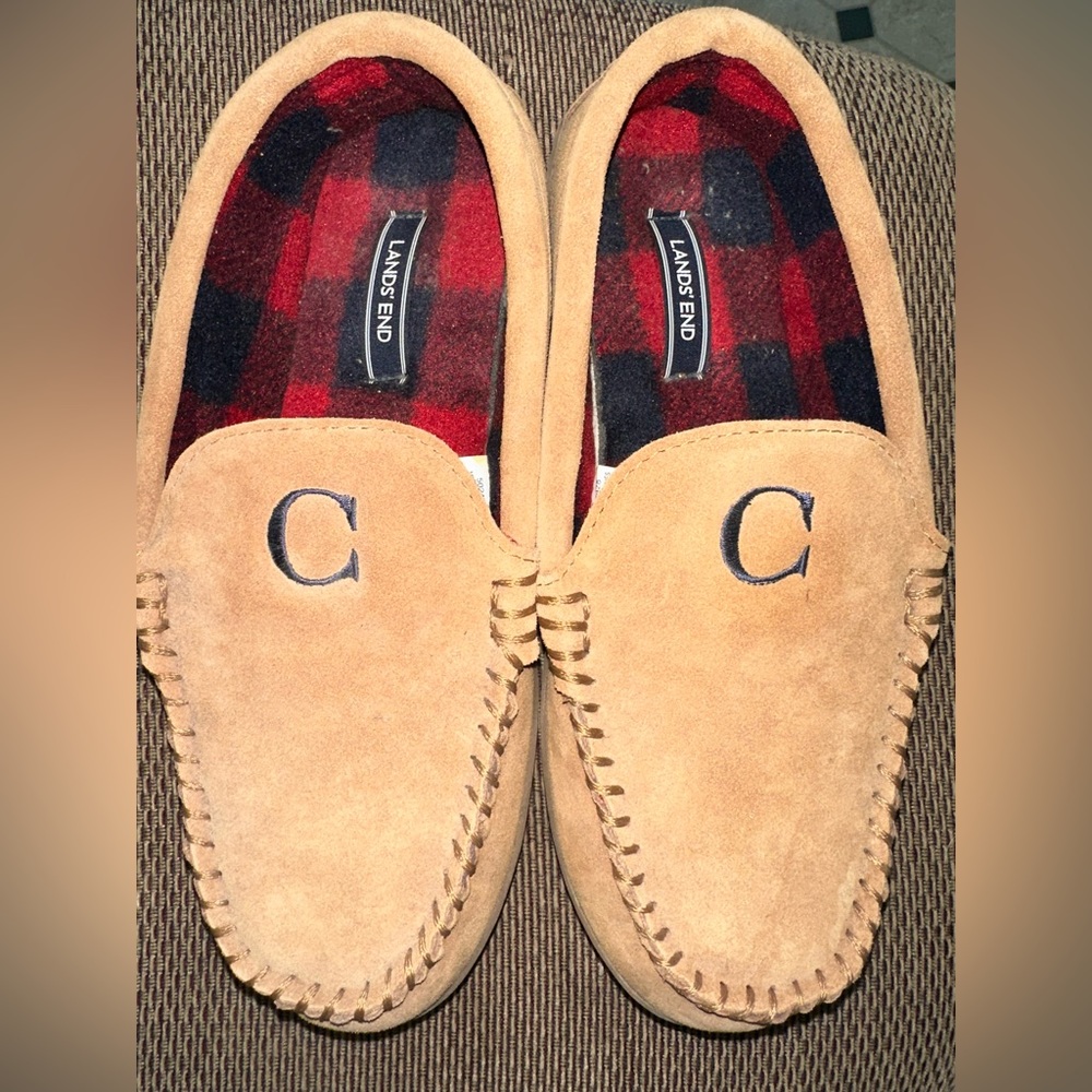Lands End Men’s Size 8 Slippers